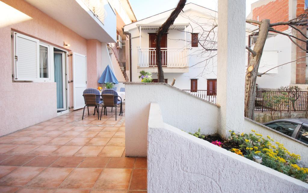 Apartment Andrea Baska Voda Exterior photo